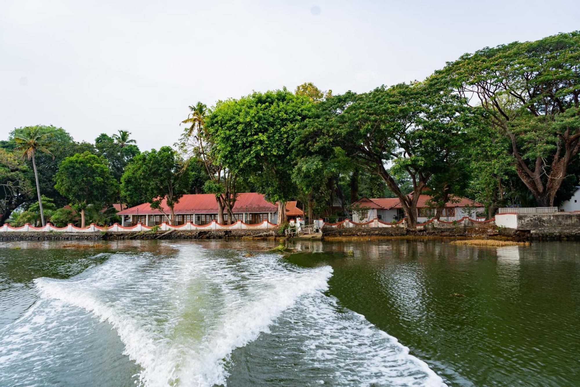 Ktdc Kumarakom Gateway Resort Alappuzha Exteriör bild